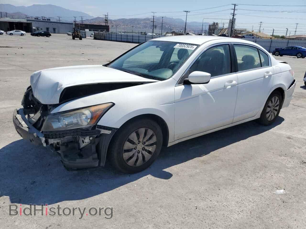 Photo 1HGCP2F32CA108898 - HONDA ACCORD 2012