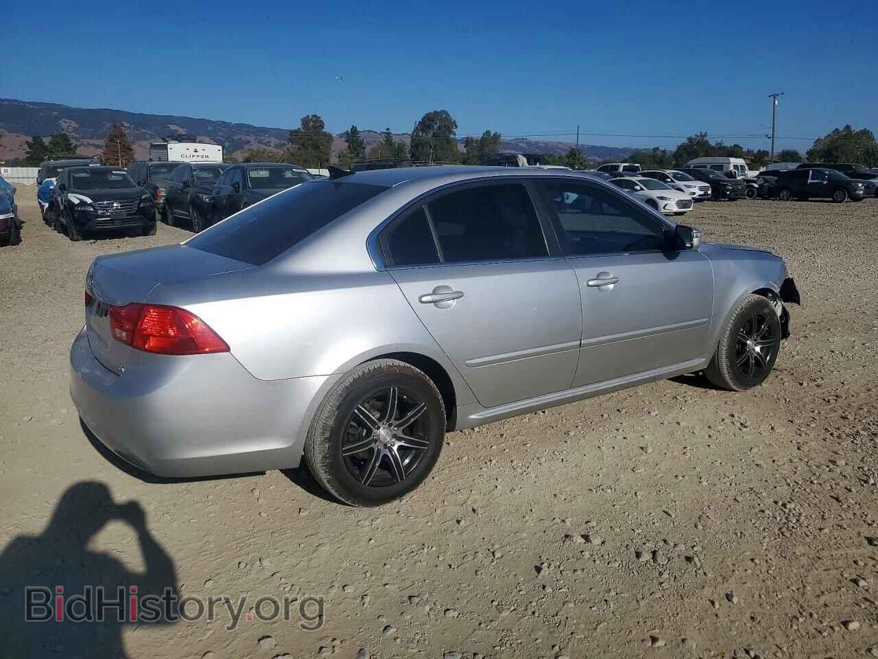 2009 KIA OPTIMA - VIN: KNAGE228695333590 - Фото 3