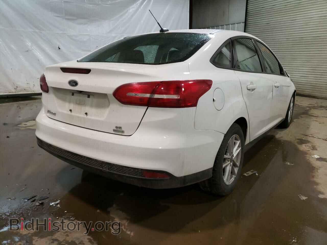 2017 FORD FOCUS - VIN: 1FADP3FE1HL240210 - Photo 4