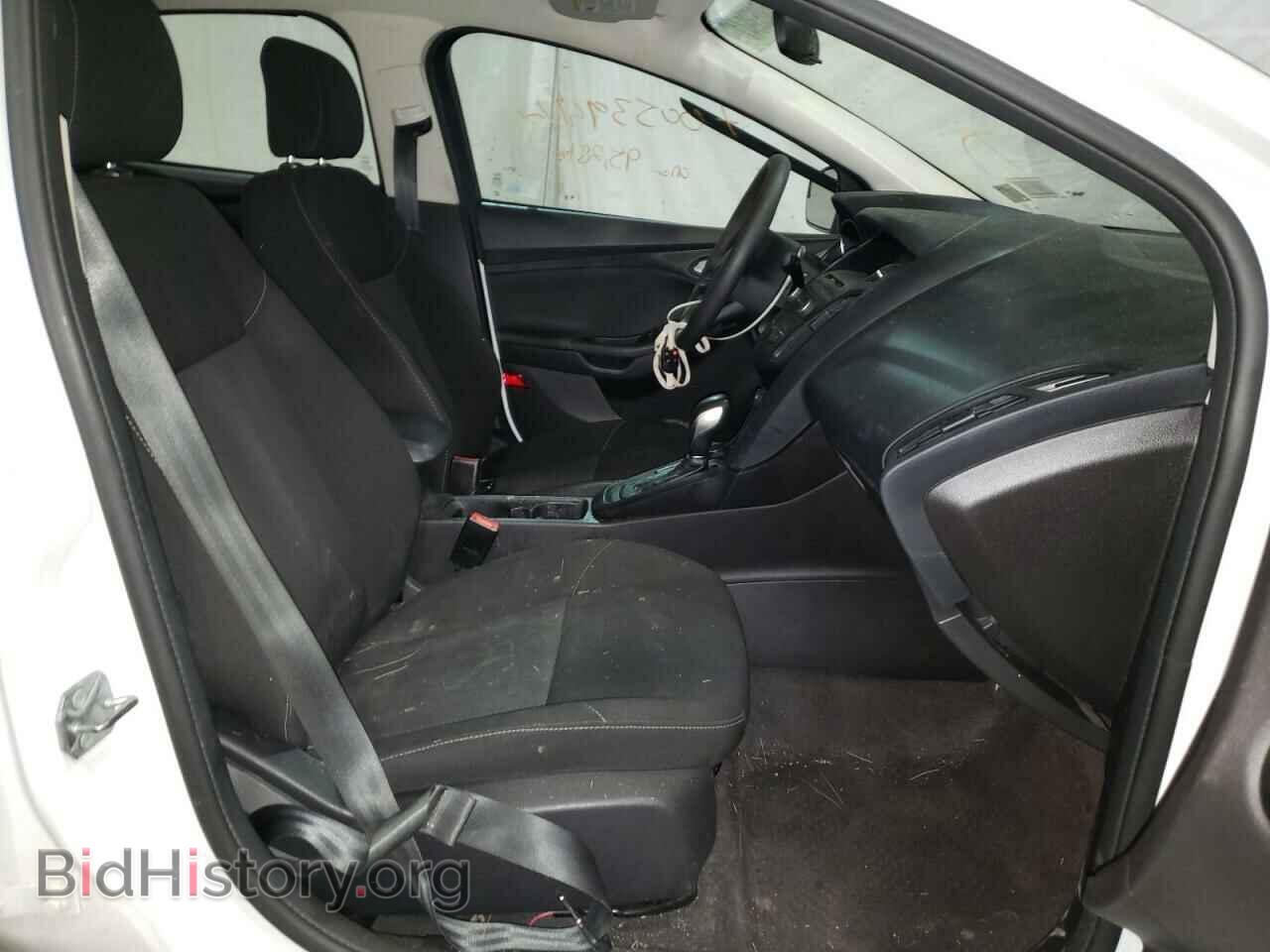 2017 FORD FOCUS - VIN: 1FADP3FE1HL240210 - Photo 5