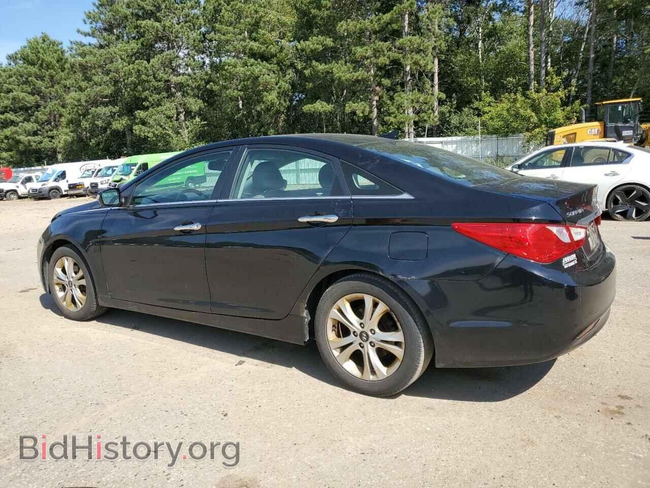 2013 HYUNDAI SONATA - VIN: 5NPEC4ACXDH717009 - Фото 2