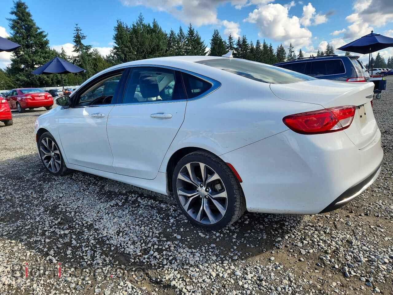 2015 CHRYSLER 200 - VIN: 1C3CCCCB1FN661846 - Photo 2