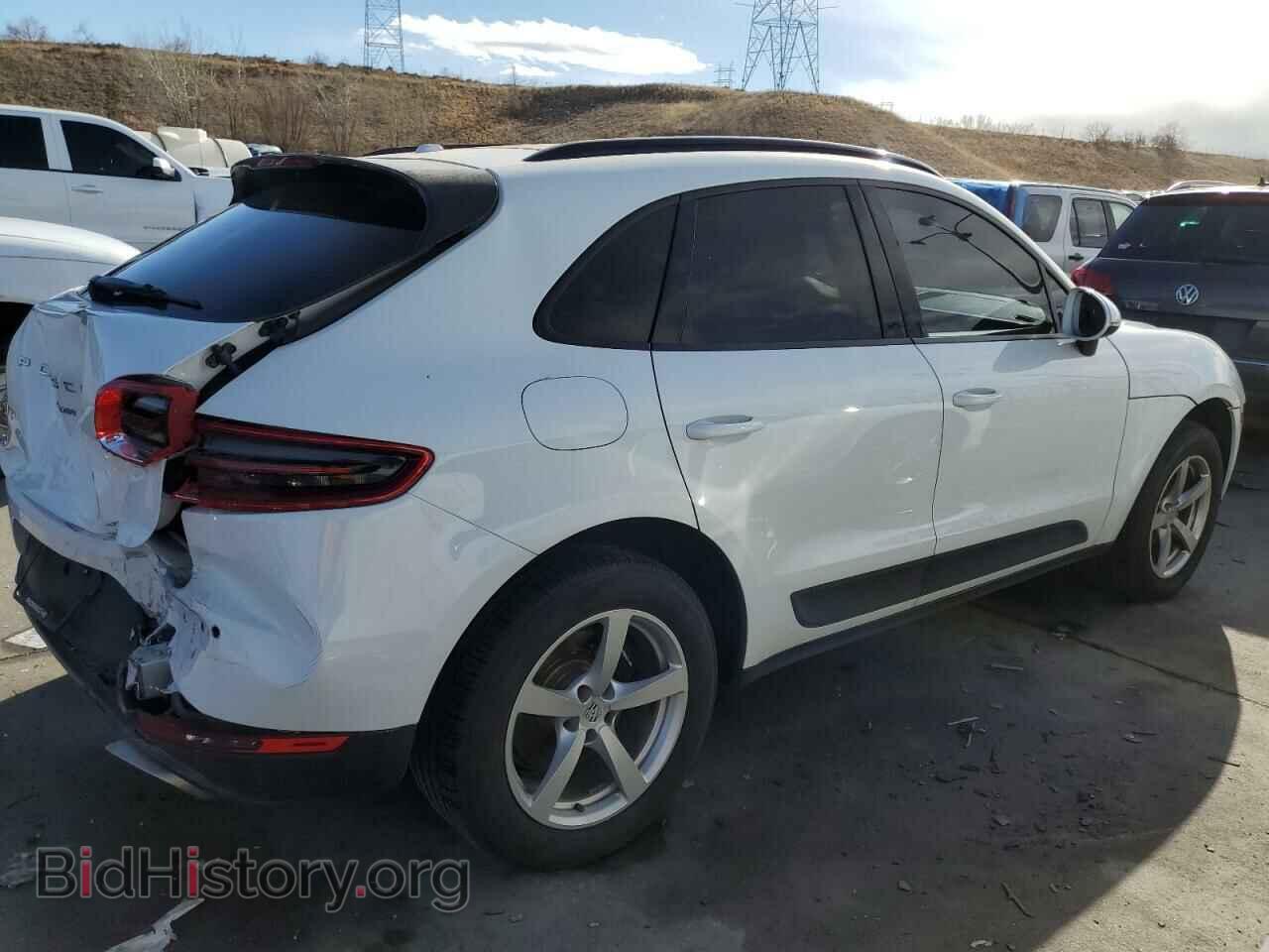 2017 PORSCHE MACAN - VIN: WP1AA2A50HLB06822 - Photo 3