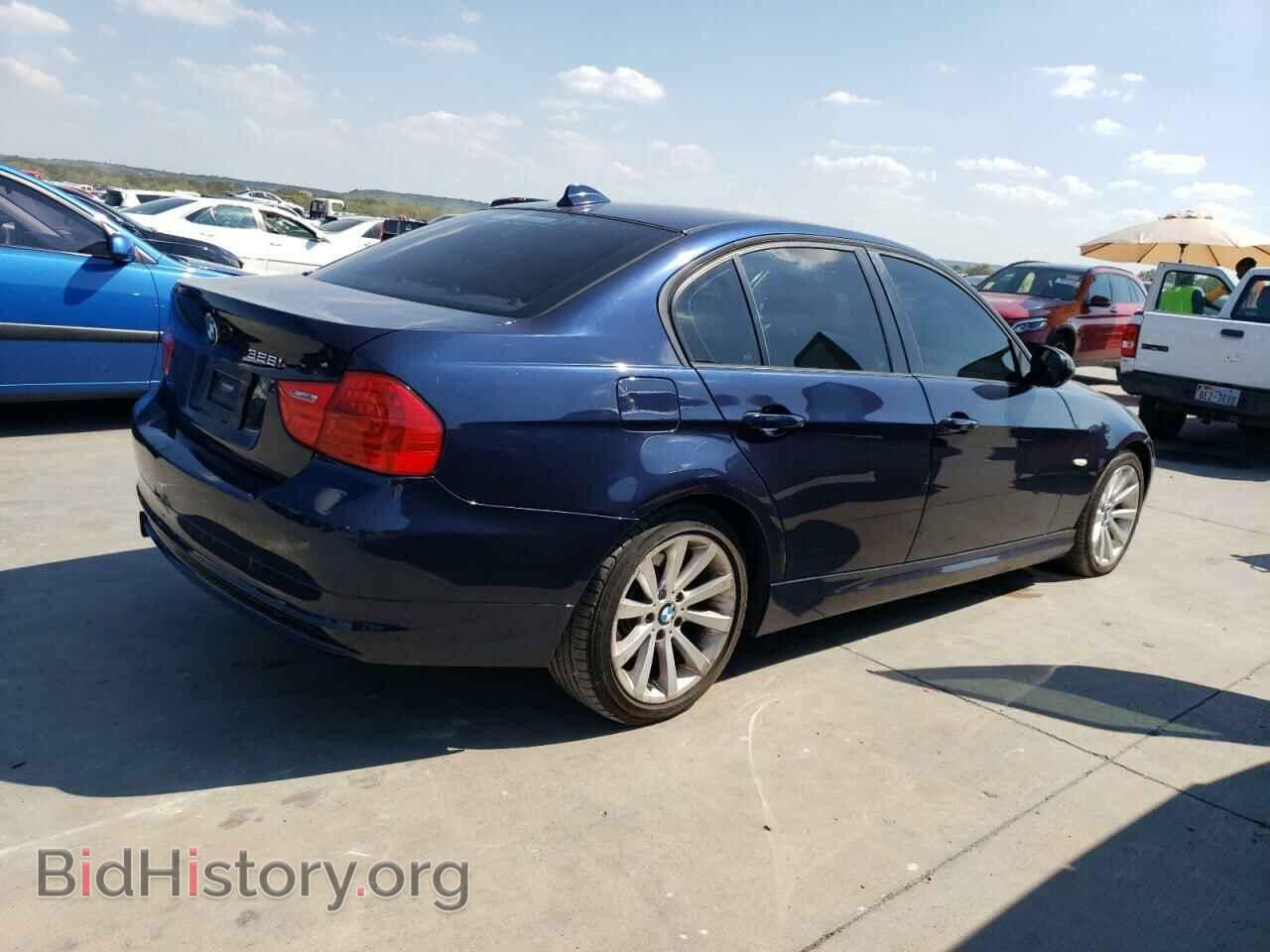 2011 BMW 3 SERIES - VIN: WBAPH7G54BNM55485 - Фото 3