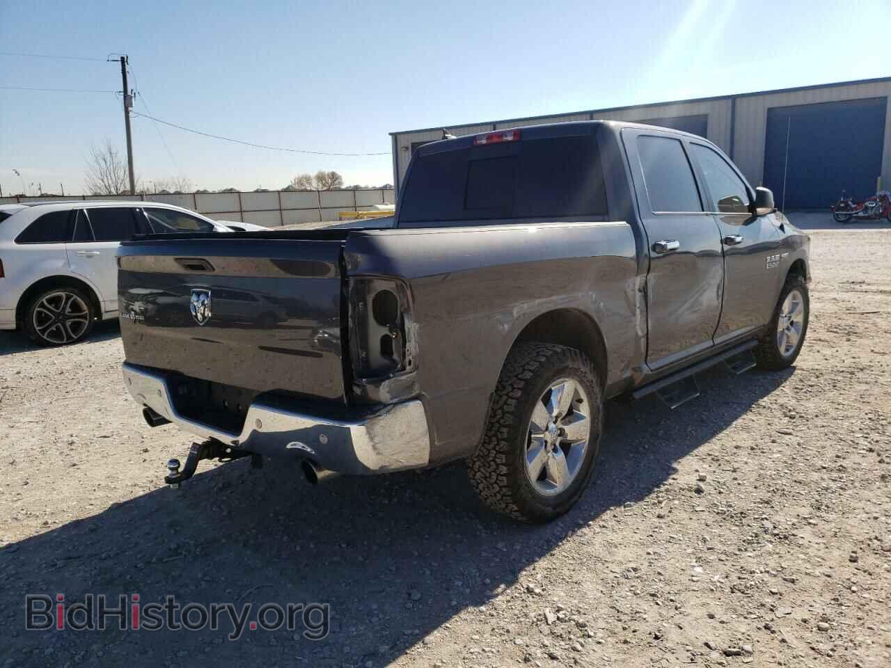2017 RAM 1500 - VIN: 1C6RR6LT3HS543131 - Photo 4