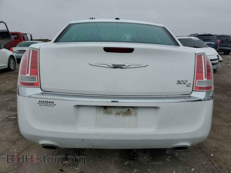 2013 Chrysler 300 (VIN 2C3CCAET6DH556056) — фото 6 из 12