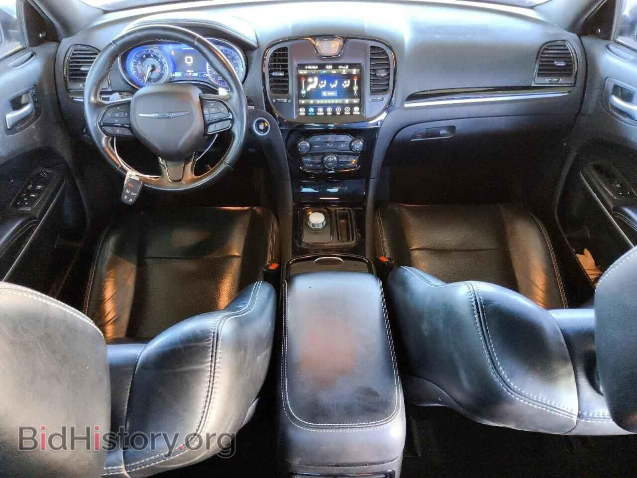 2021 CHRYSLER 300 - VIN: 2C3CCABTXMH617316 - Photo 8