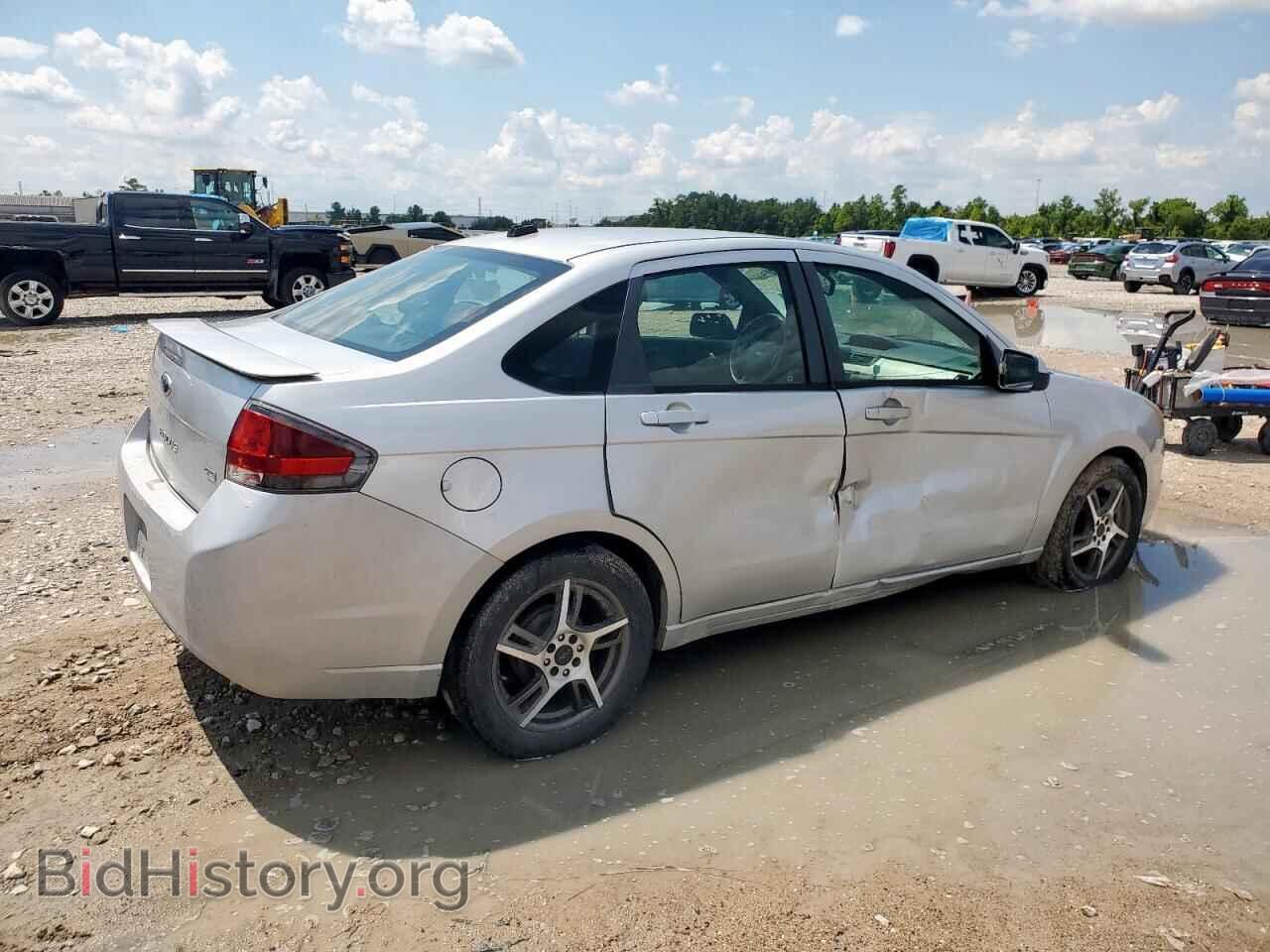 2010 FORD FOCUS - VIN: 1FAHP3GN6AW236870 - Фото 3