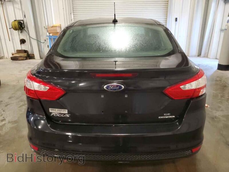 2014 Ford FOCUS (VIN 1FADP3F2XEL292632) — photo 6 of 12