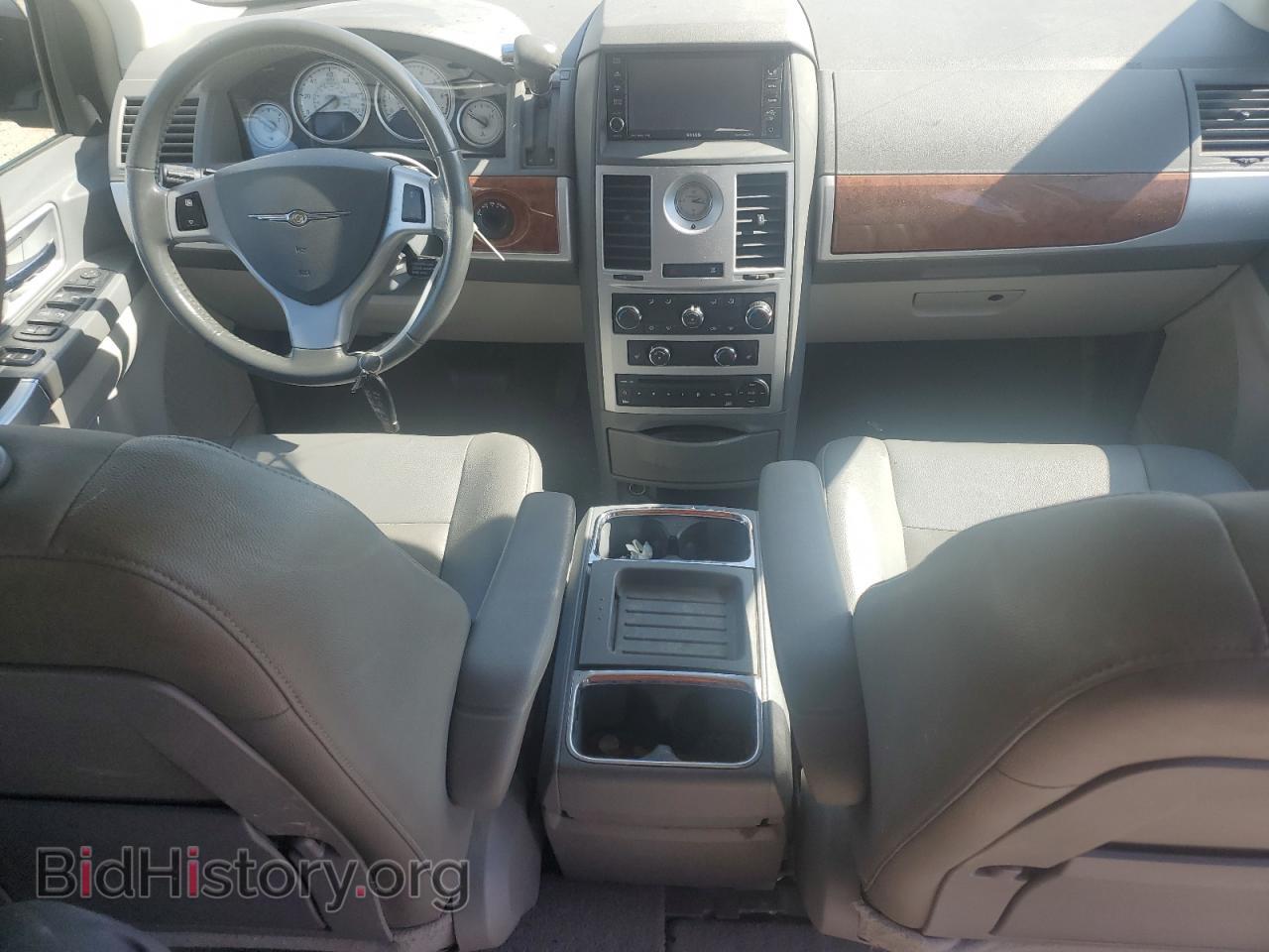 2008 CHRYSLER MINIVAN - VIN: 2A8HR54P68R792002 - Фото 8