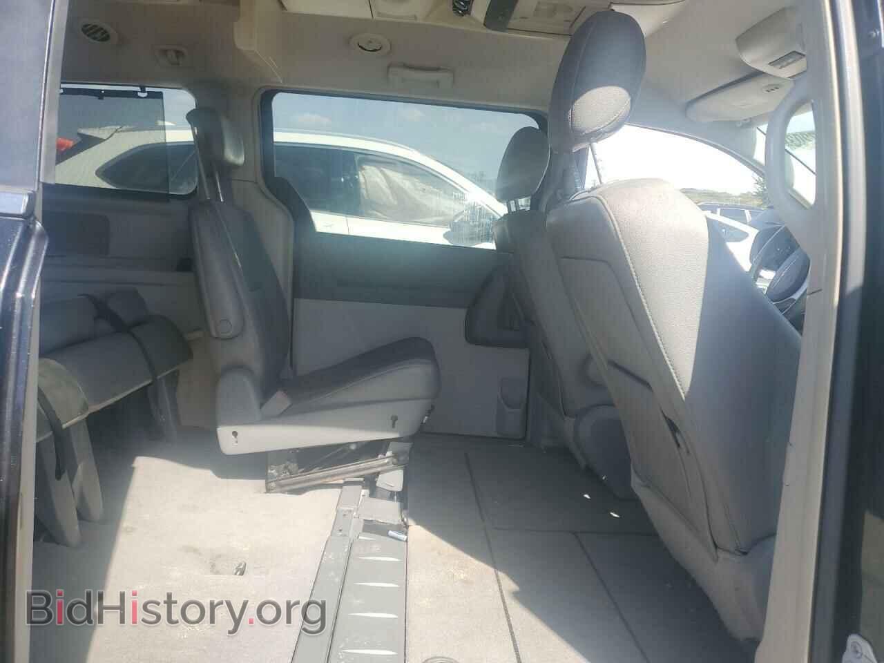 2008 CHRYSLER MINIVAN - VIN: 2A8HR54P68R792002 - Фото 10