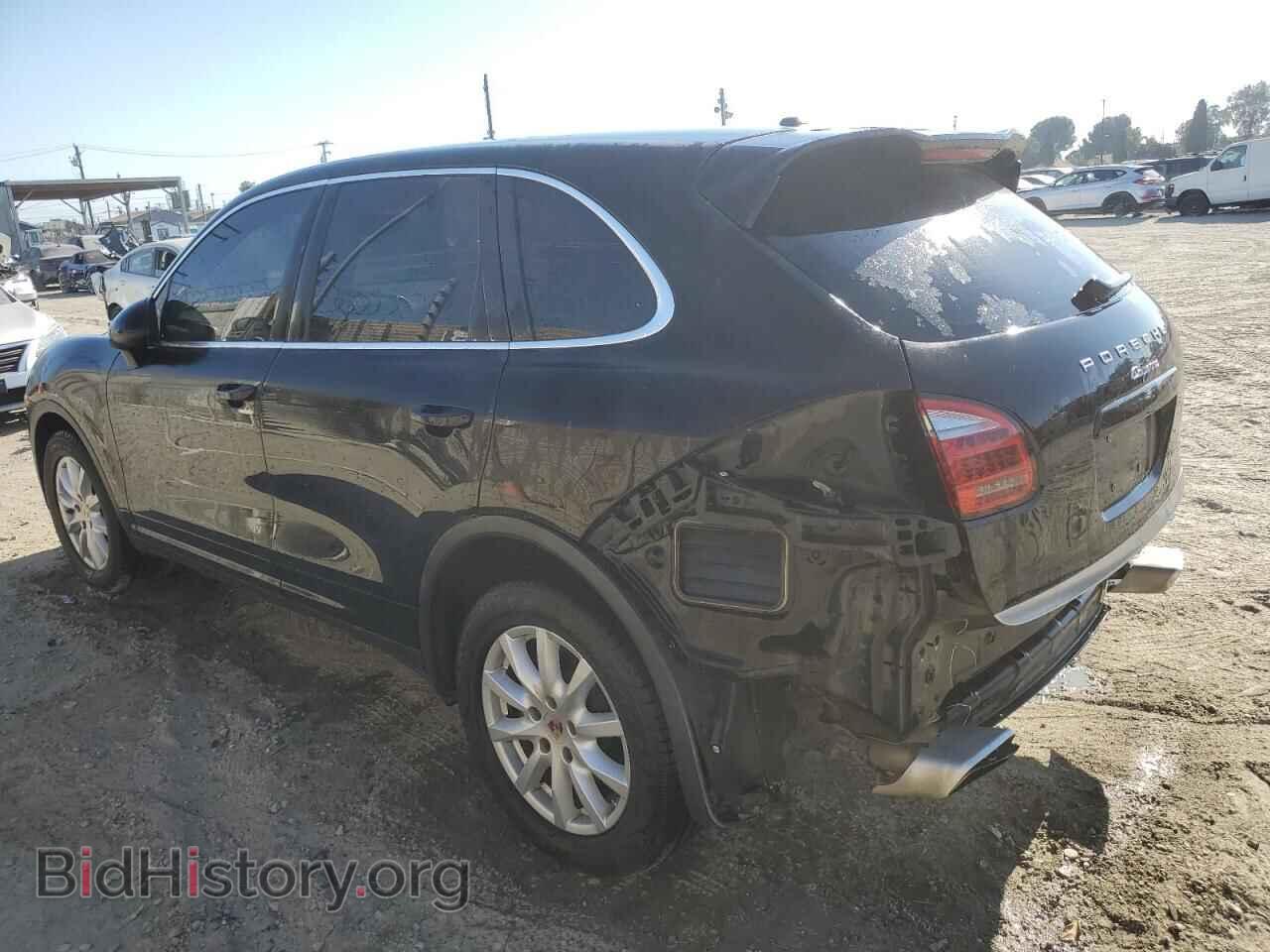 2014 PORSCHE CAYENNE - VIN: WP1AA2A29ELA03691 - Photo 2