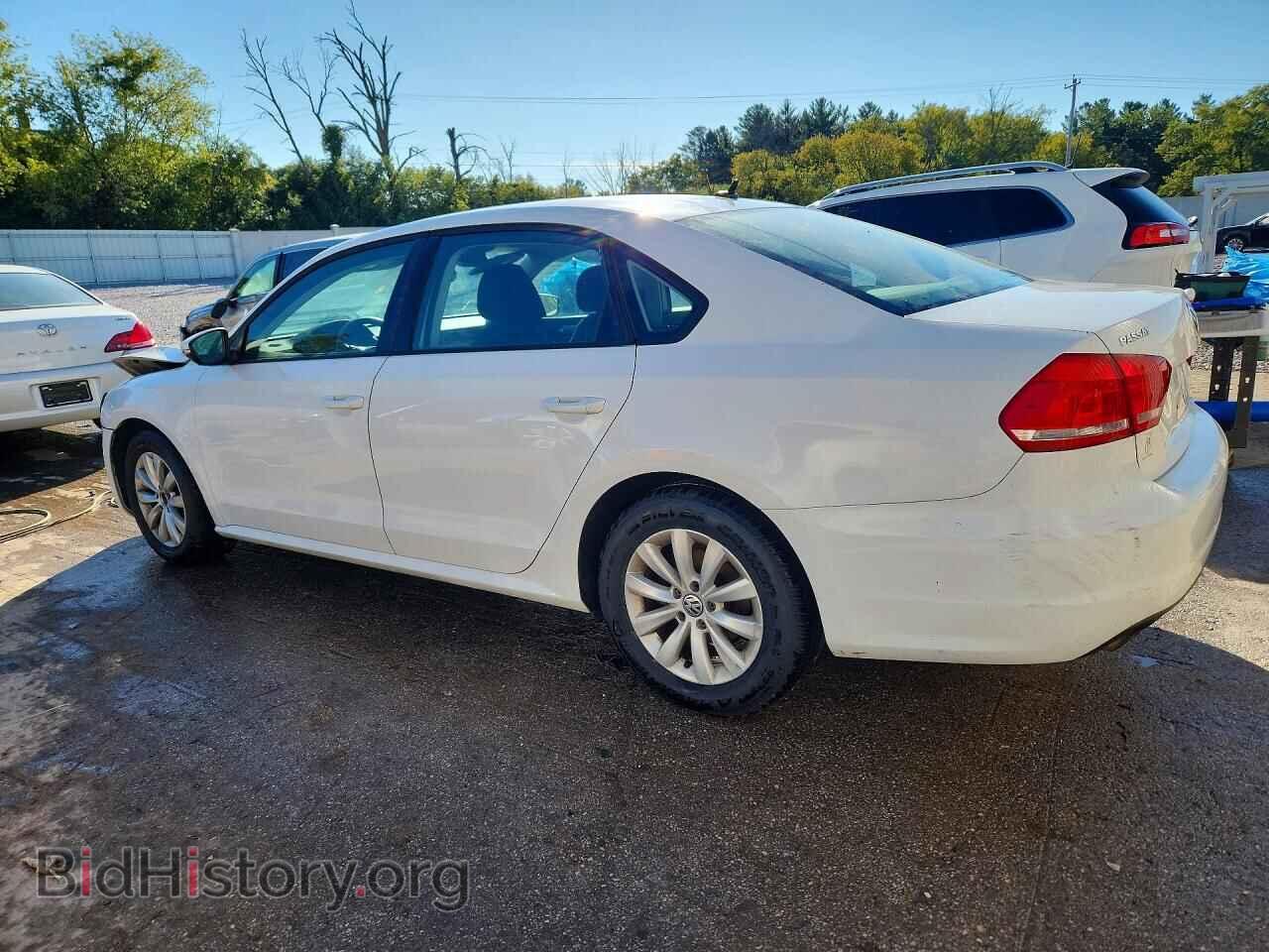 2012 VOLKSWAGEN PASSAT - VIN: 1VWAH7A35CC066445 - Фото 2