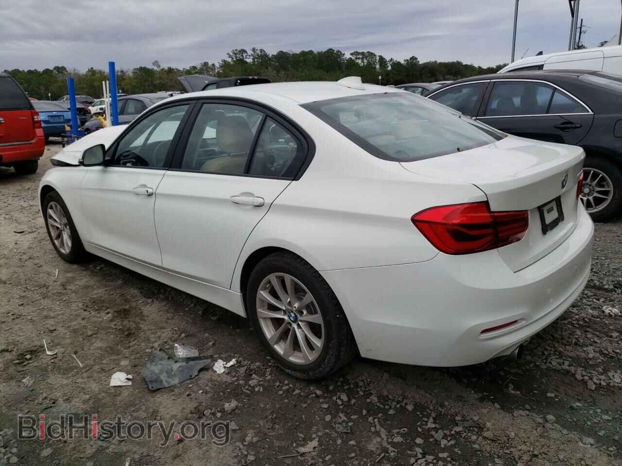 2018 BMW 3 SERIES - VIN: WBA8A9C50JAH14816 - Фото 2