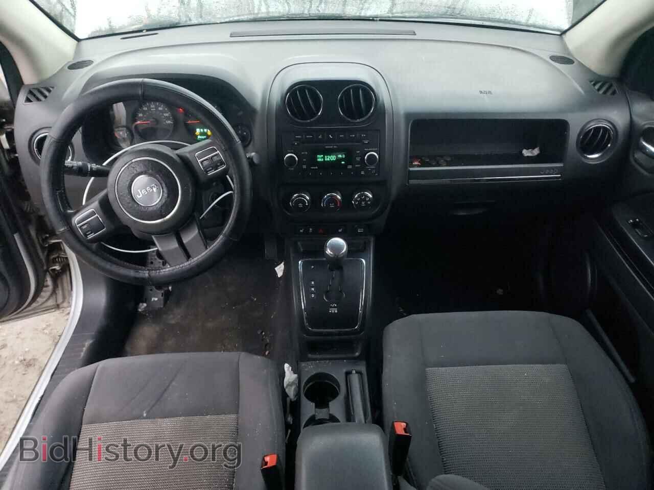 2011 JEEP COMPASS - VIN: 1J4NF1FB0BD197793 - Photo 8