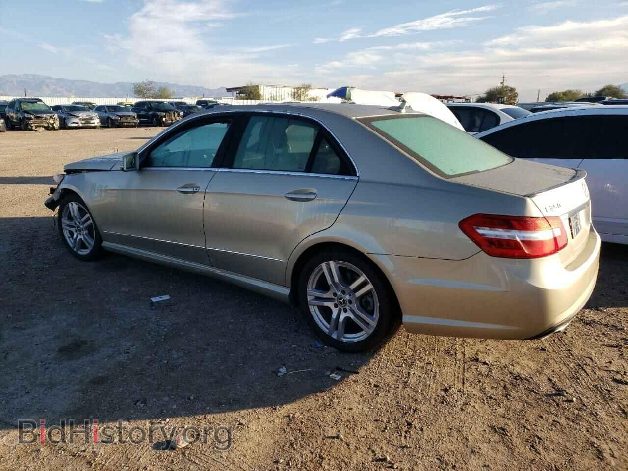 2013 MERCEDES-BENZ E-CLASS - VIN: WDDHF5KB1DA768105 - Фото 2