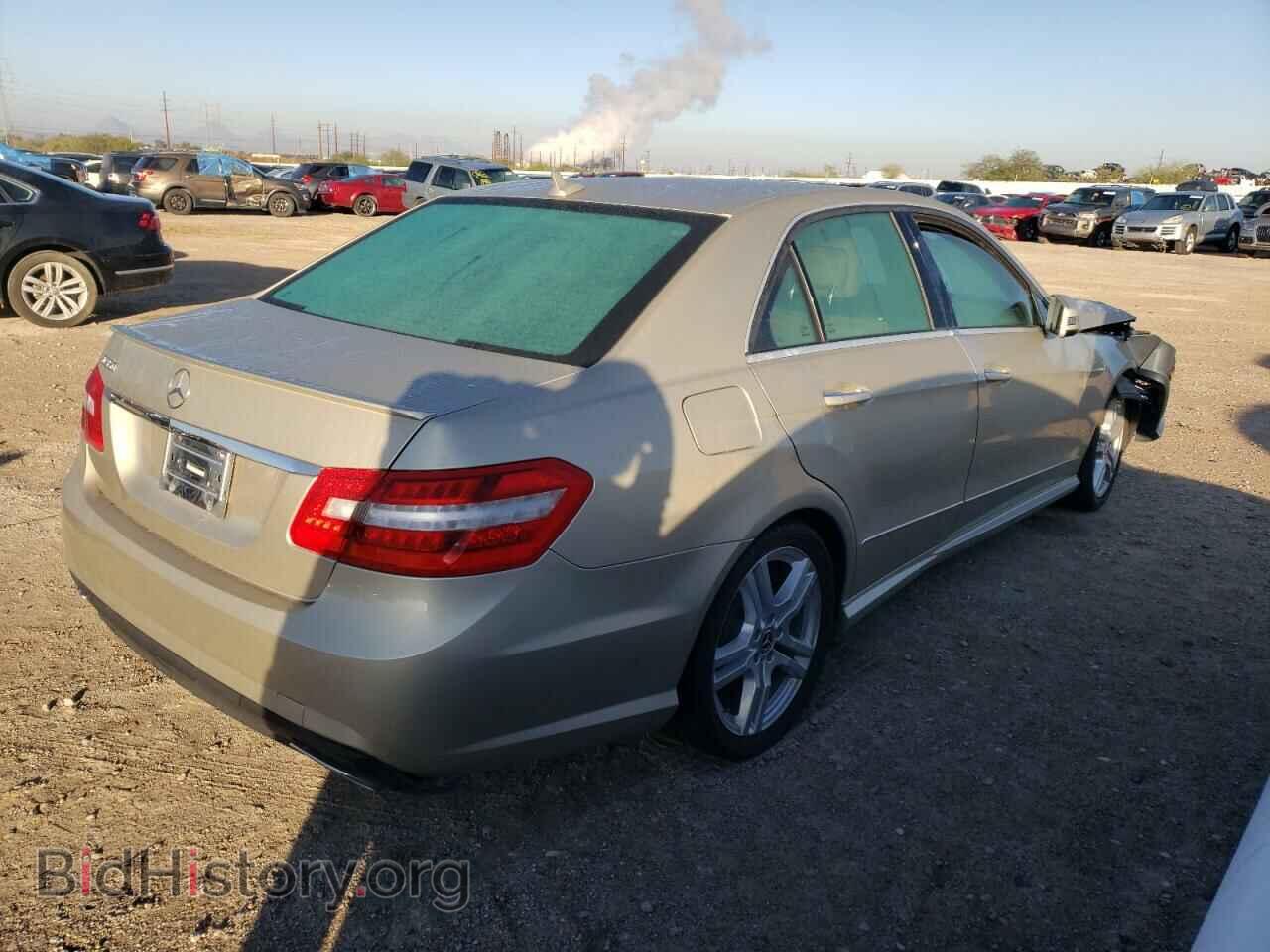 2013 MERCEDES-BENZ E-CLASS - VIN: WDDHF5KB1DA768105 - Фото 3