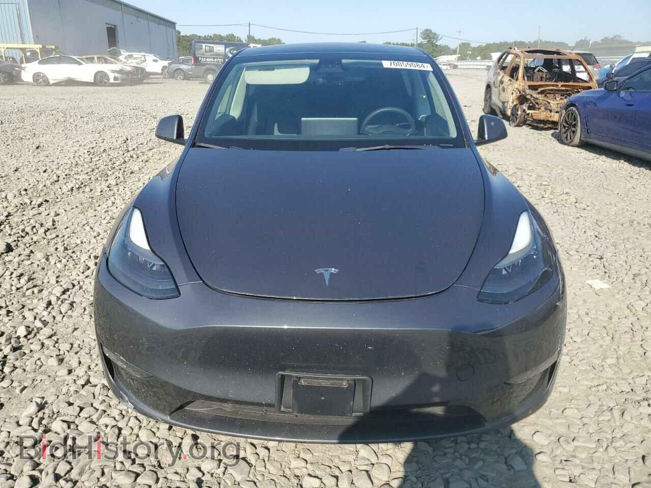 2022 TESLA MODEL Y - VIN: 7SAYGDEF7NF372790 - Фото 5