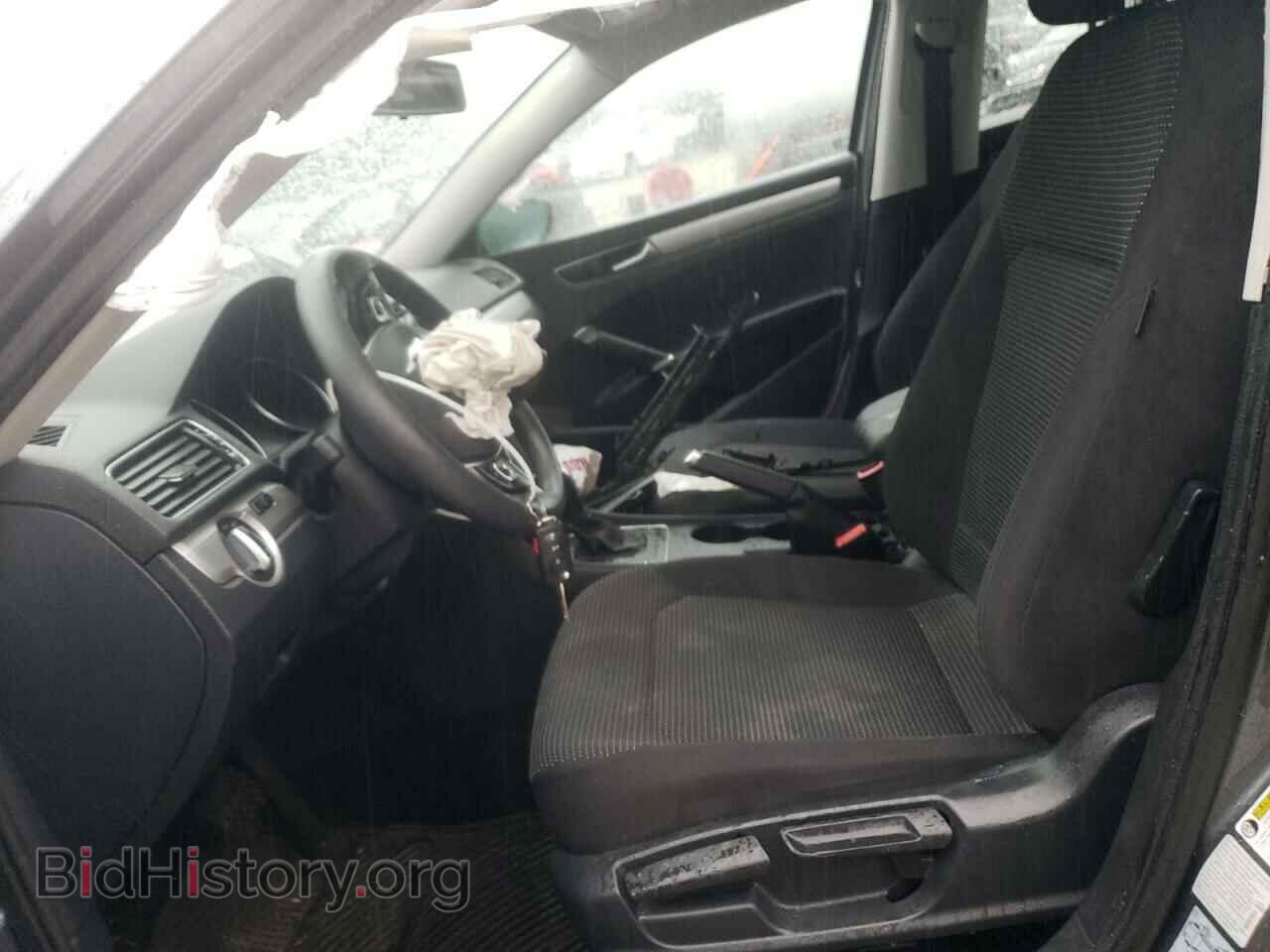 2017 VOLKSWAGEN PASSAT - VIN: 1VWAT7A30HC018681 - Фото 7