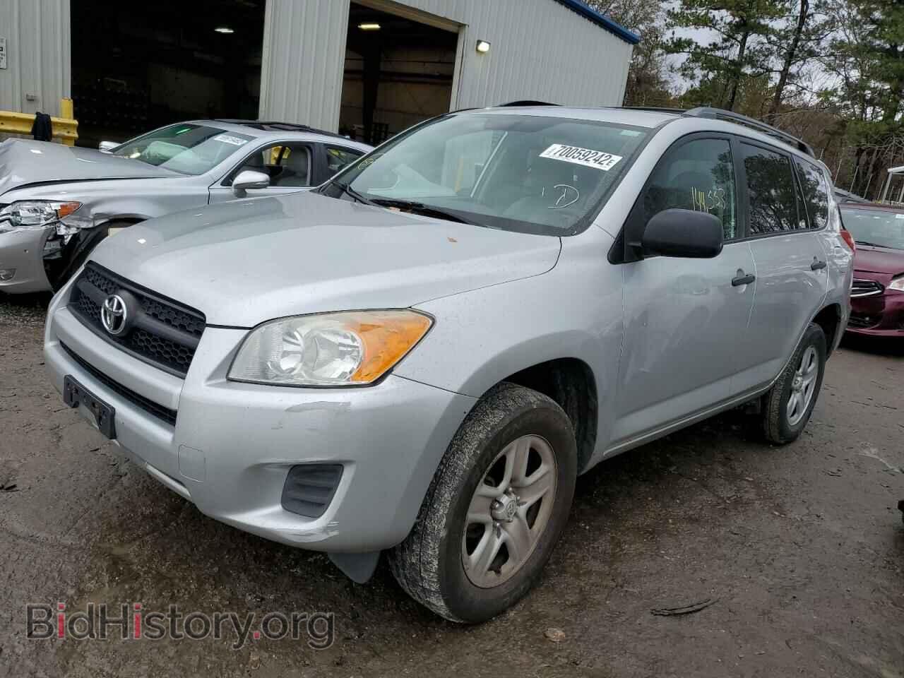 Photo 2T3BF4DV6AW074346 - TOYOTA RAV4 2010