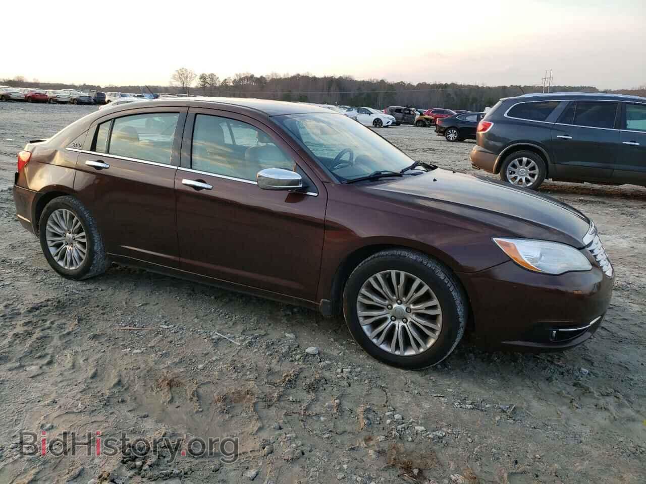 2013 CHRYSLER 200 - VIN: 1C3CCBCG8DN546602 - Фото 4