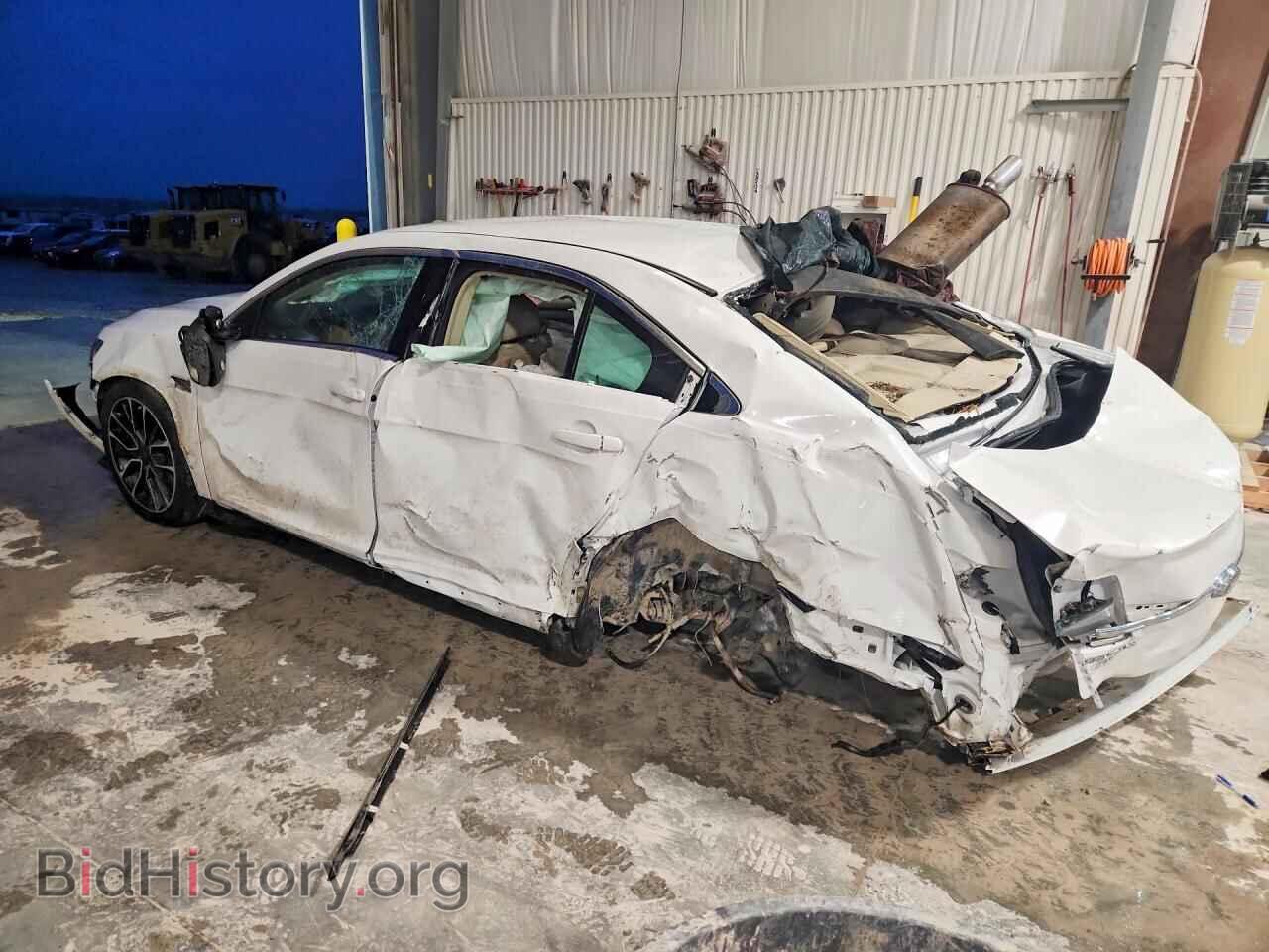 2017 Ford TAURUS (VIN 1FAHP2E88HG117164) — photo 2 of 14