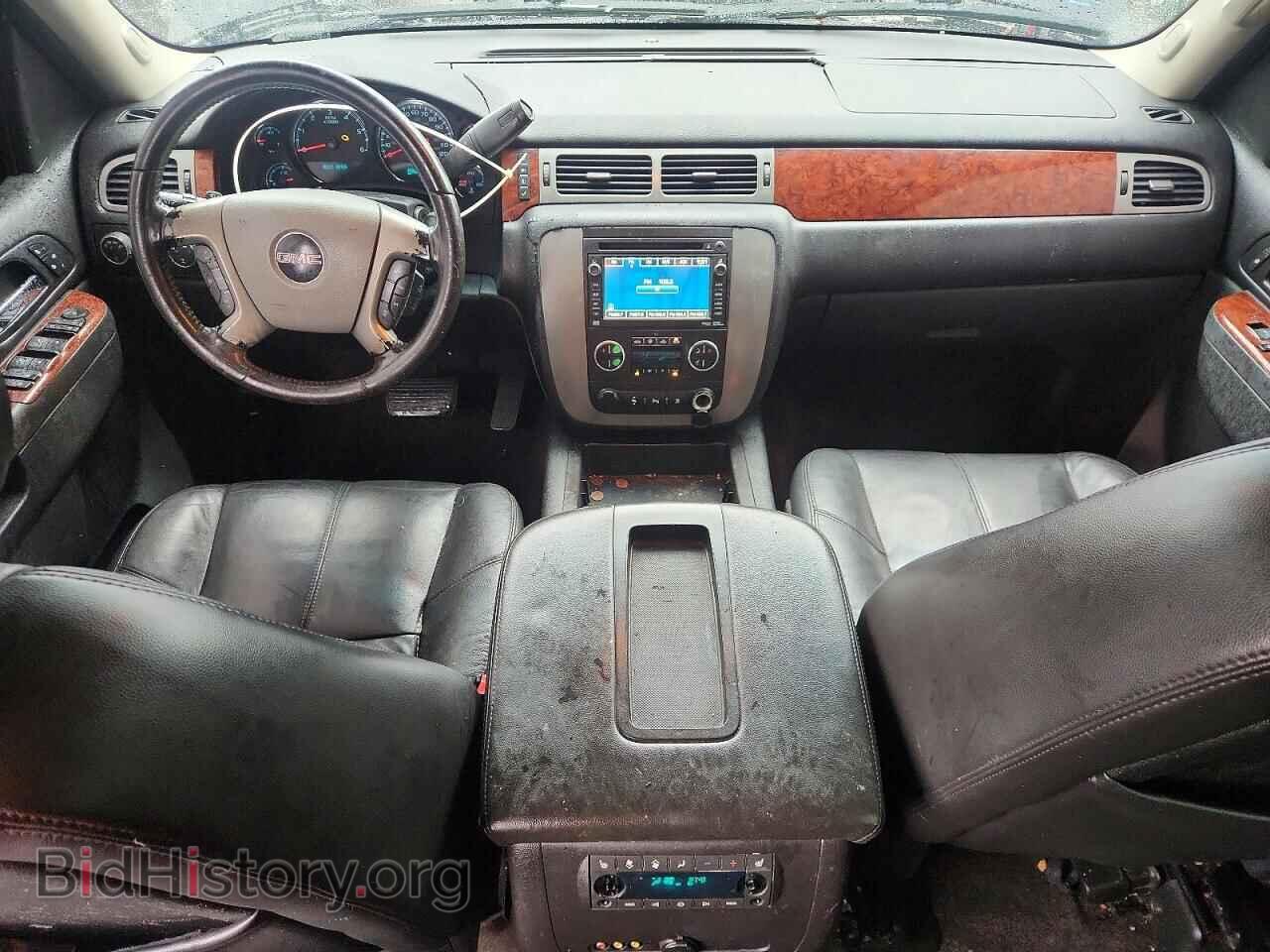 2011 GMC YUKON - VIN: 1GKS2KE36BR321805 - Photo 8