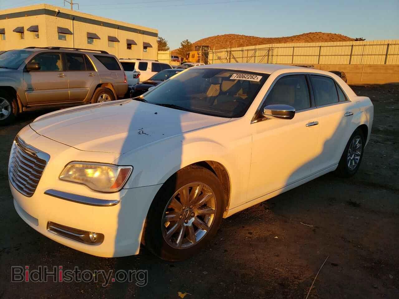 Фотография 2C3CCAET0DH650255 - CHRYSLER 300 2013