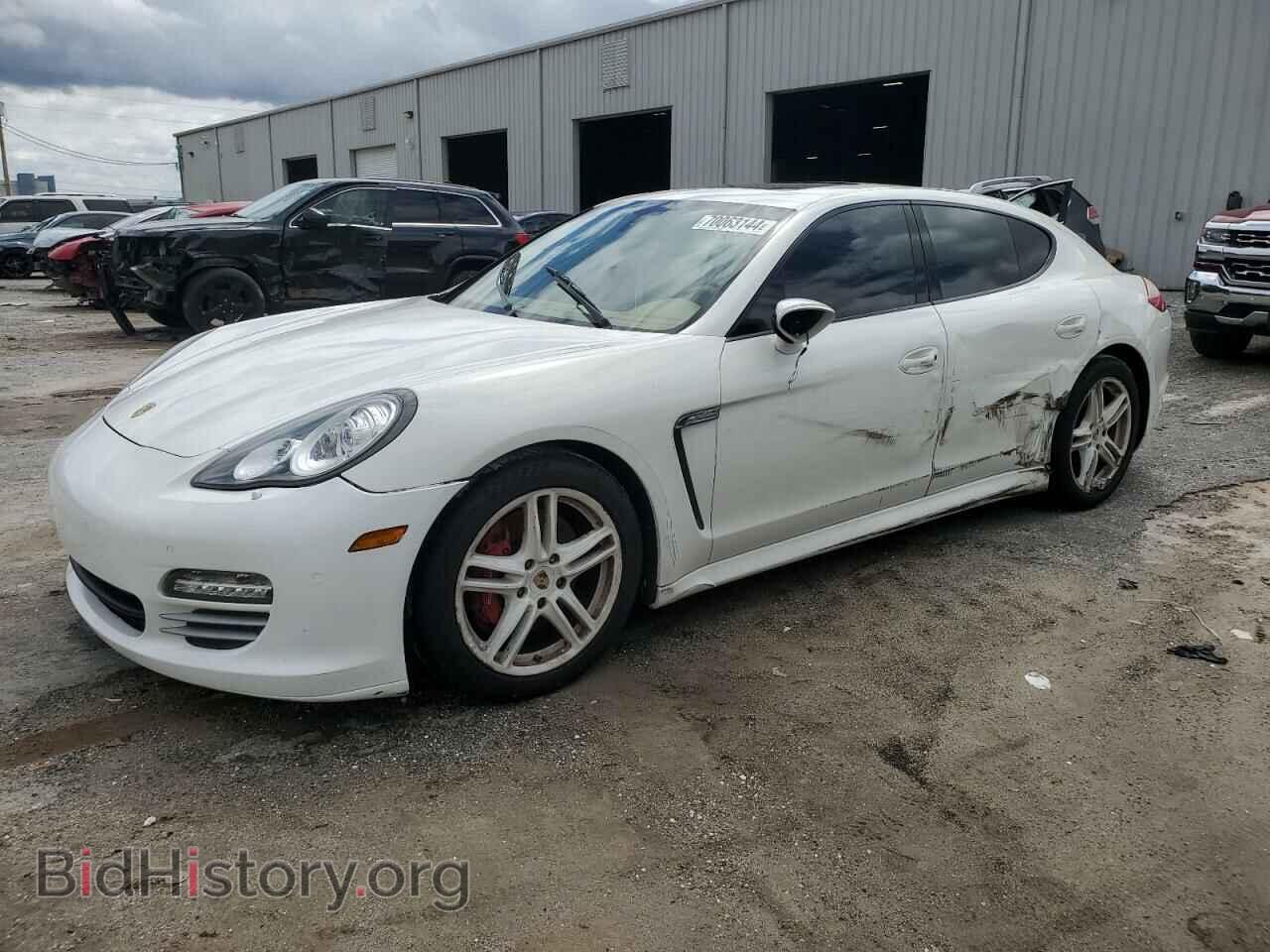 Photo WP0AA2A70BL021053 - PORSCHE PANAMERA 2011