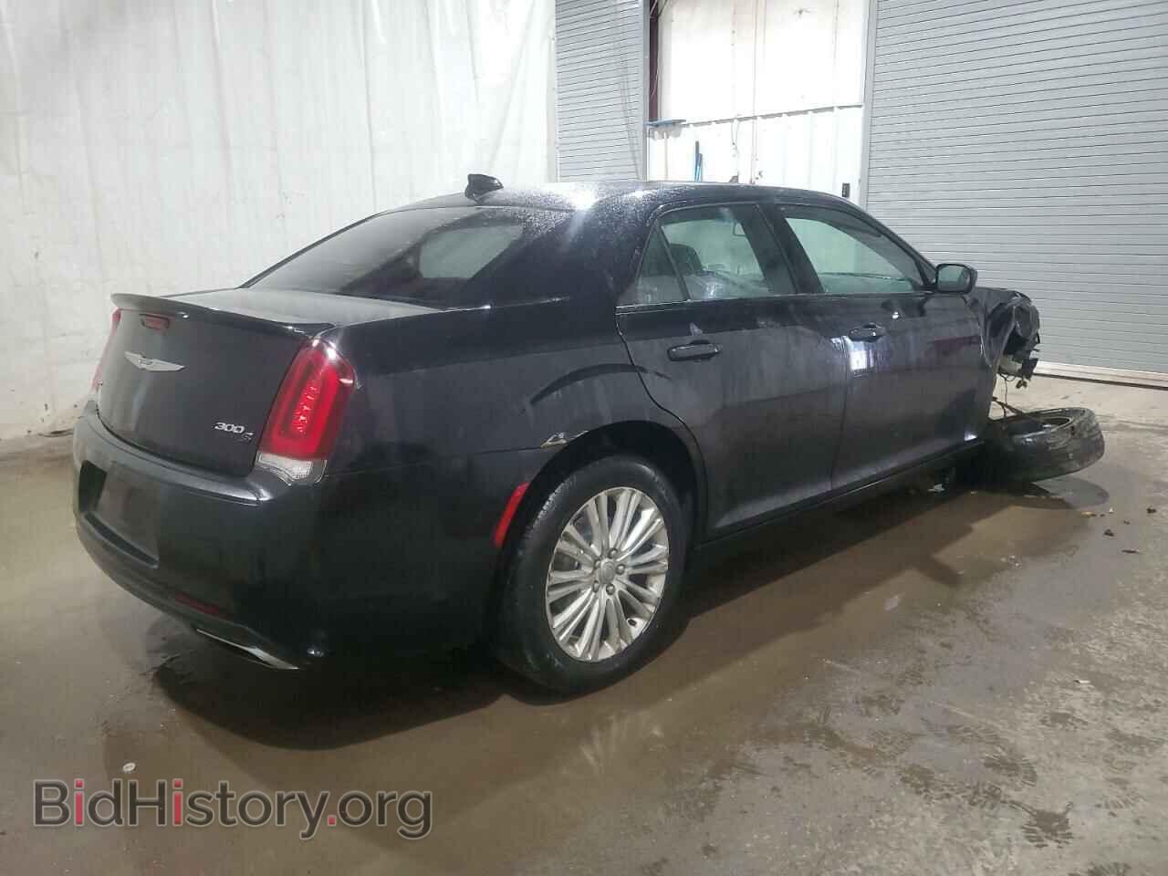 2015 CHRYSLER 300 - VIN: 2C3CCAGG4FH757070 - Фото 3