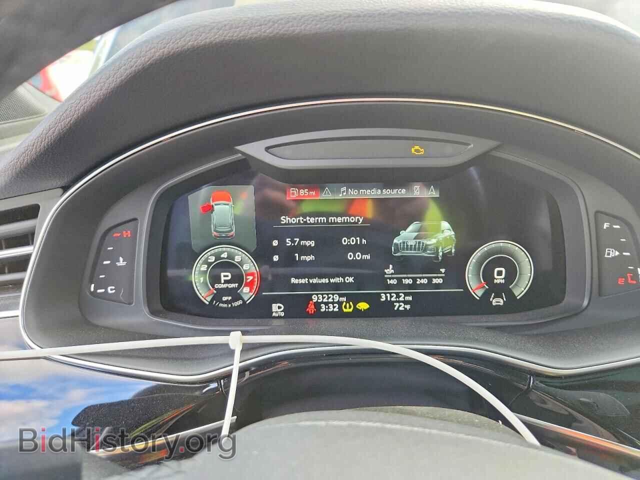 2021 AUDI Q7 - VIN: WA1VXAF74MD011636 - Photo 9