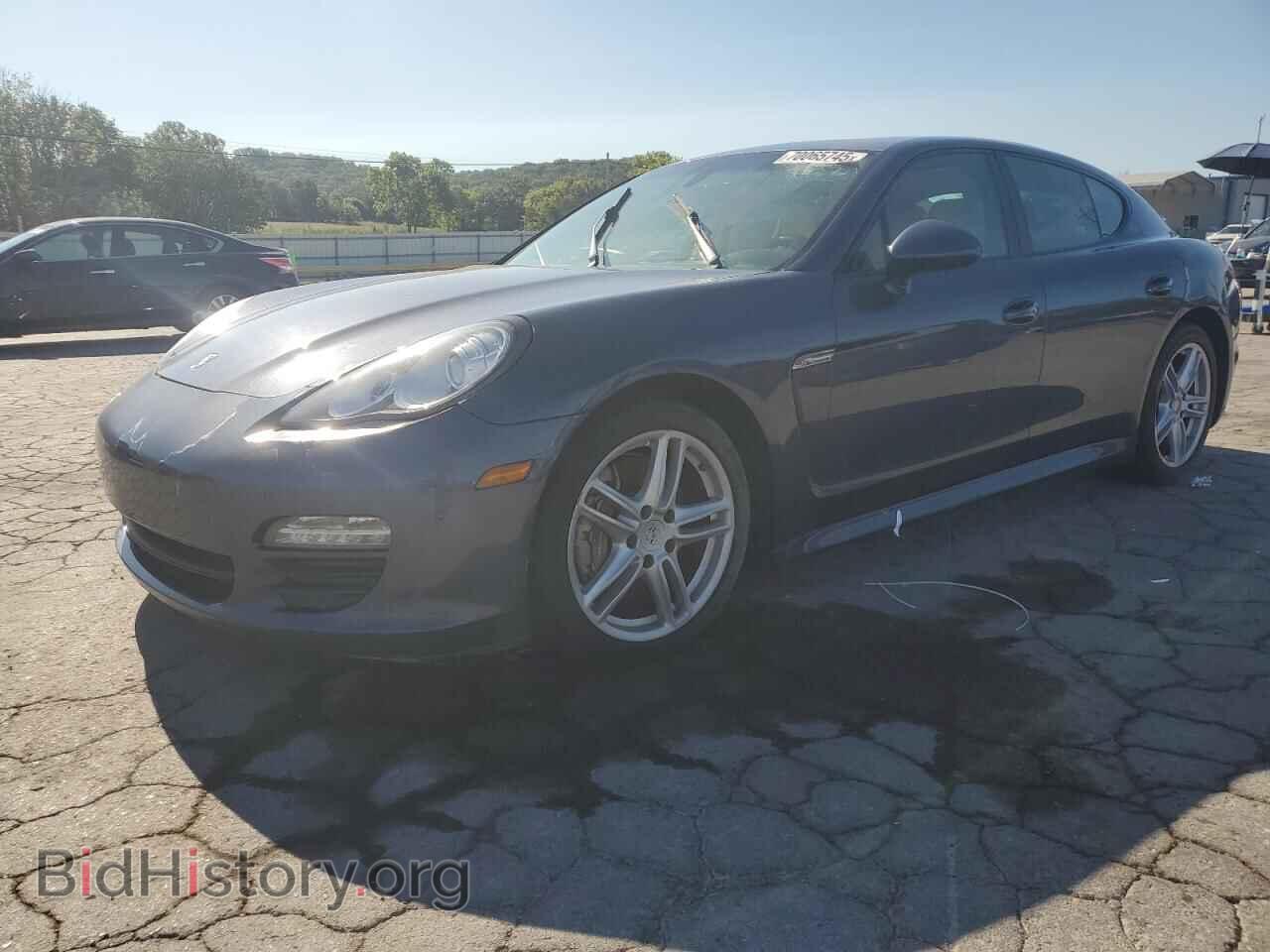 Photo WP0AA2A72BL017327 - PORSCHE PANAMERA 2011