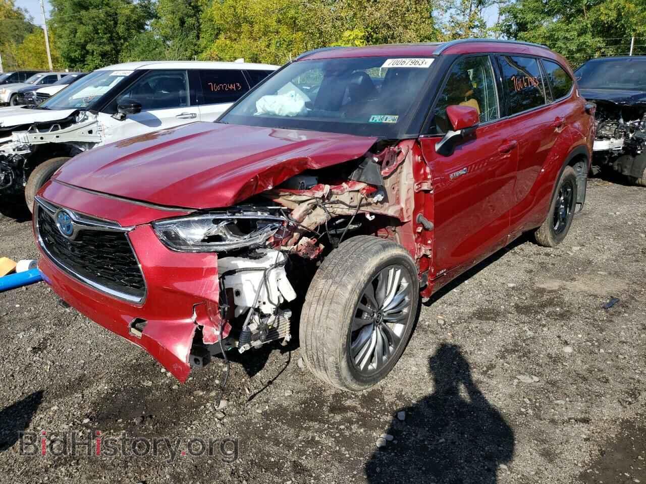 Фотография 5TDEBRCH5MS018826 - TOYOTA HIGHLANDER 2021