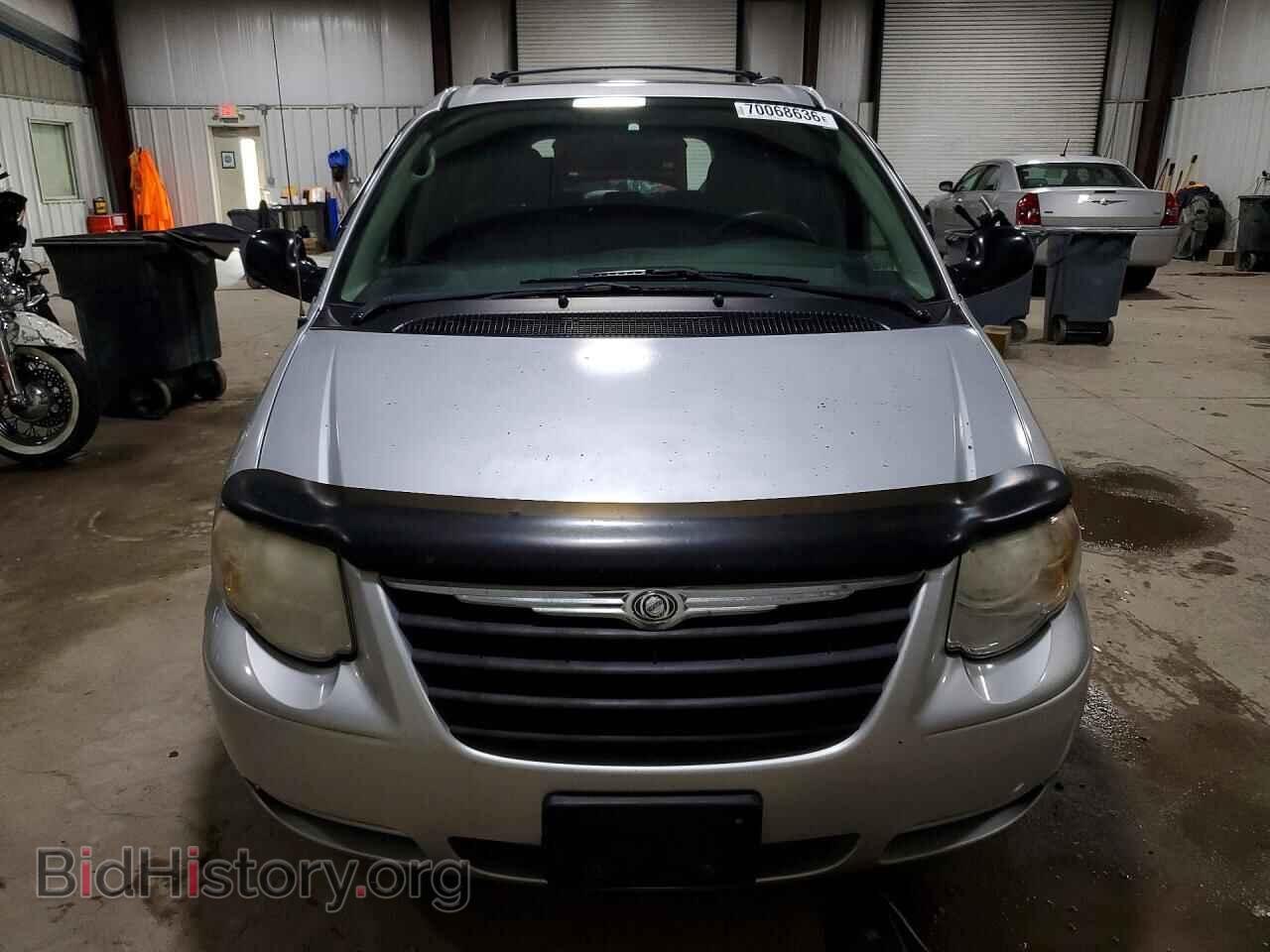 2006 CHRYSLER MINIVAN - VIN: 2A4GP54L76R714566 - Фото 5