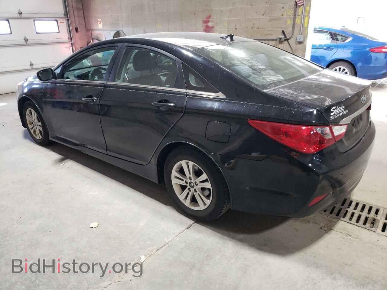 2014 HYUNDAI SONATA - VIN: 5NPEB4AC4EH815232 - Фото 2