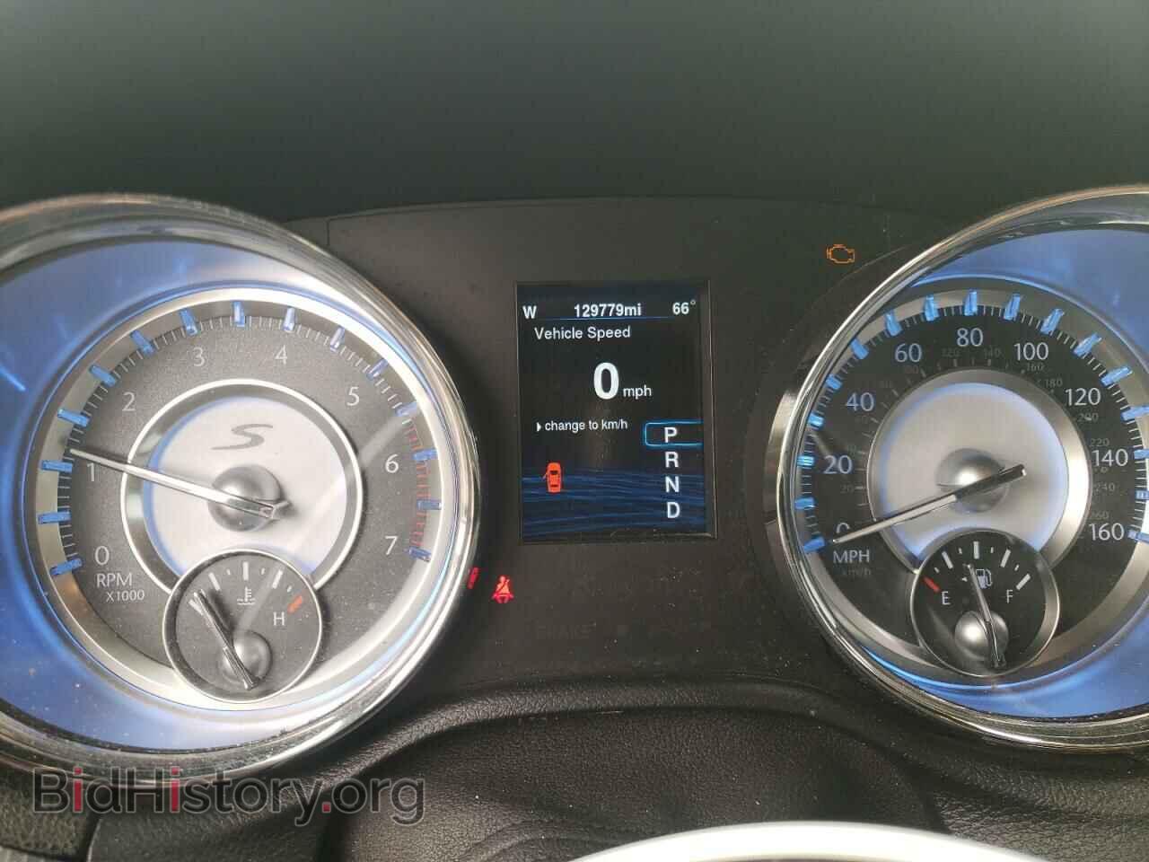 2014 CHRYSLER 300 - VIN: 2C3CCABT1EH138767 - Фото 9