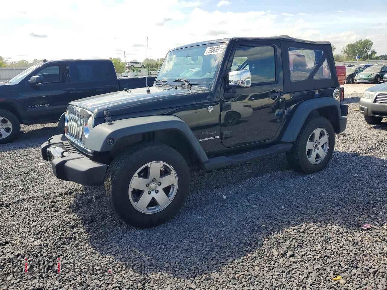 Фотография 1J4AA2D18BL541597 - JEEP WRANGLER 2011