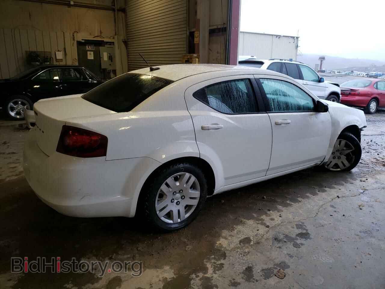 2011 DODGE AVENGER - VIN: 1B3BD4FBXBN579163 - Фото 3