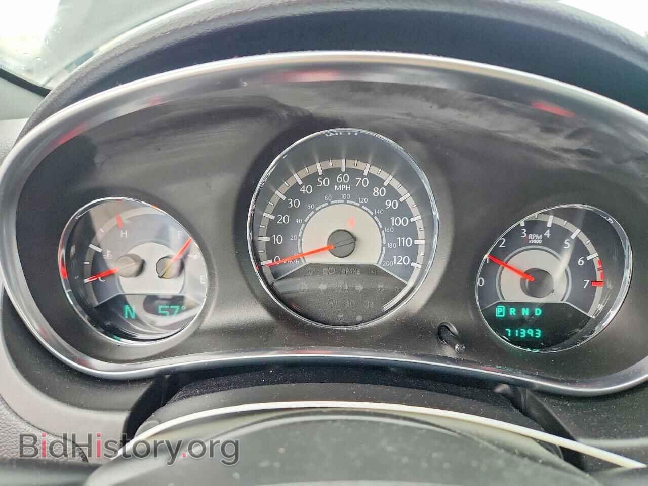 2012 CHRYSLER 200 - VIN: 1C3CCBCG1CN108275 - Фото 9