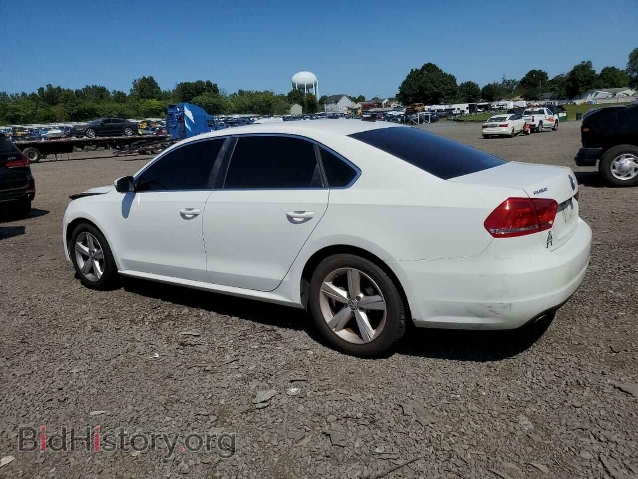 2013 VOLKSWAGEN PASSAT - VIN: 1VWBP7A31DC111969 - Фото 2