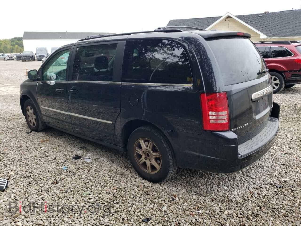 2010 CHRYSLER MINIVAN - VIN: 2A4RR8D17AR480585 - Photo 2