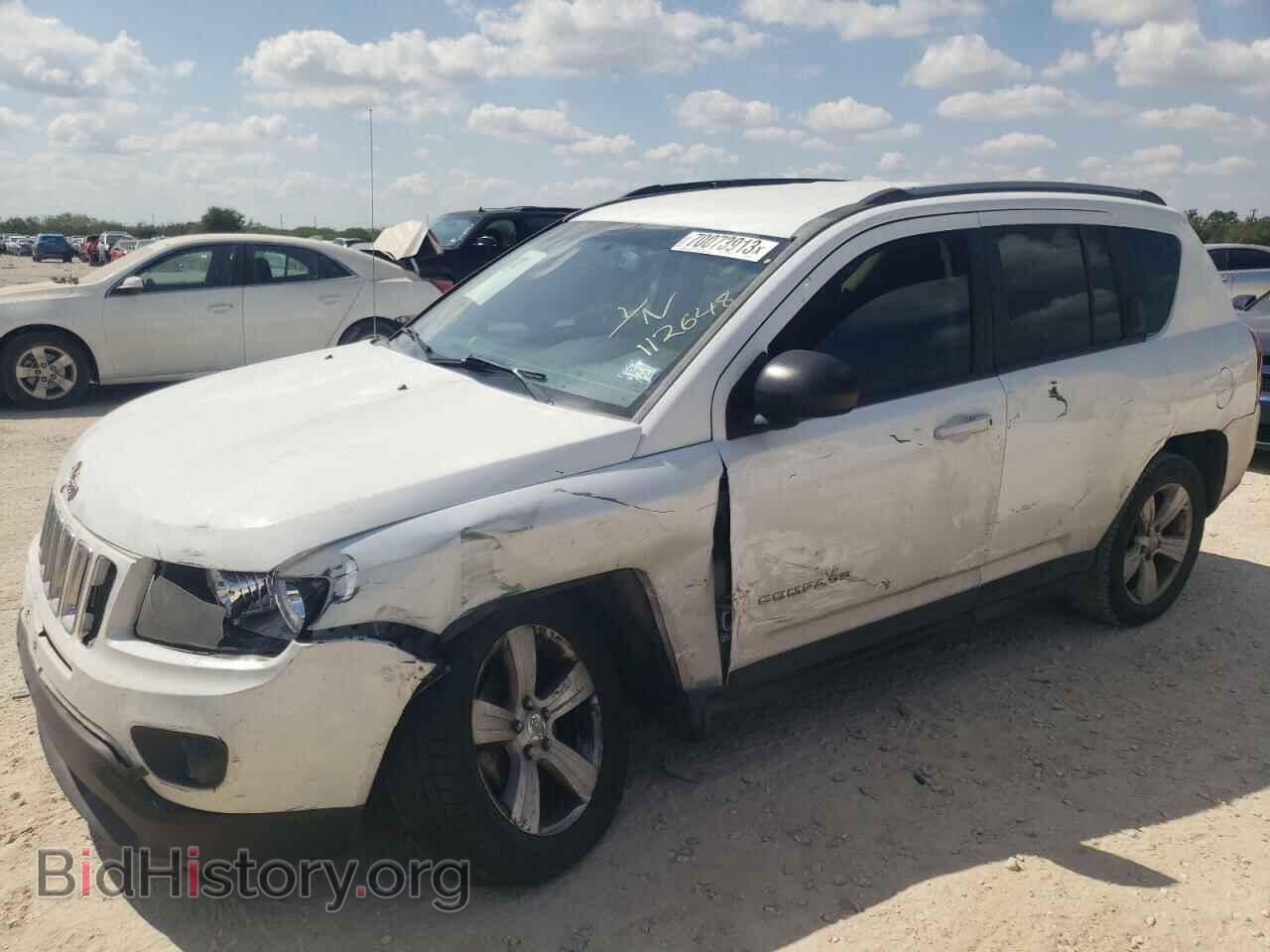Фотография 1C4NJCBA4GD568975 - JEEP COMPASS 2016