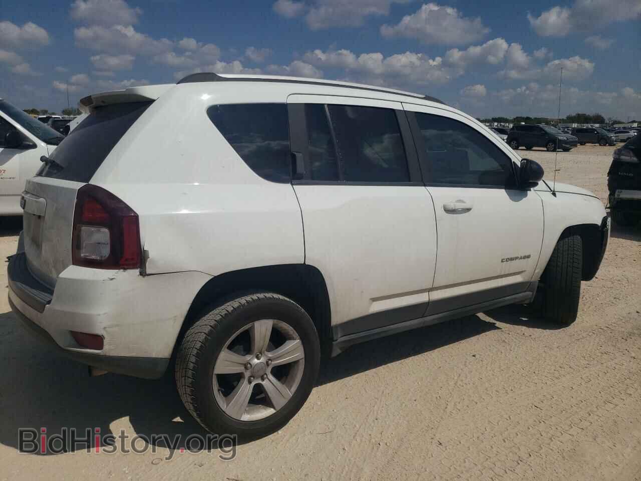 2016 JEEP COMPASS - VIN: 1C4NJCBA4GD568975 - Фото 3