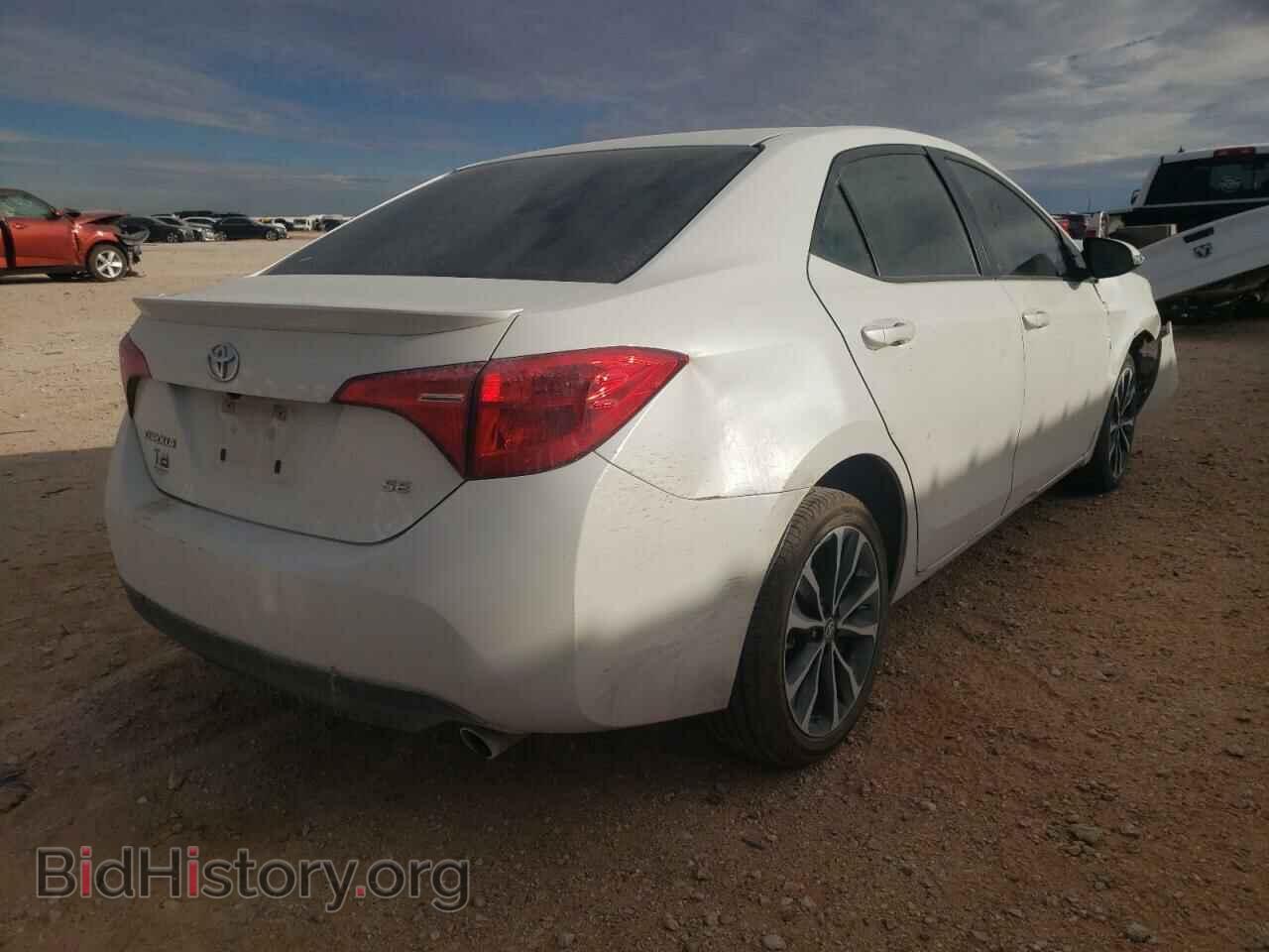 2017 TOYOTA COROLLA - VIN: 5YFBURHE4HP712840 - Фото 4