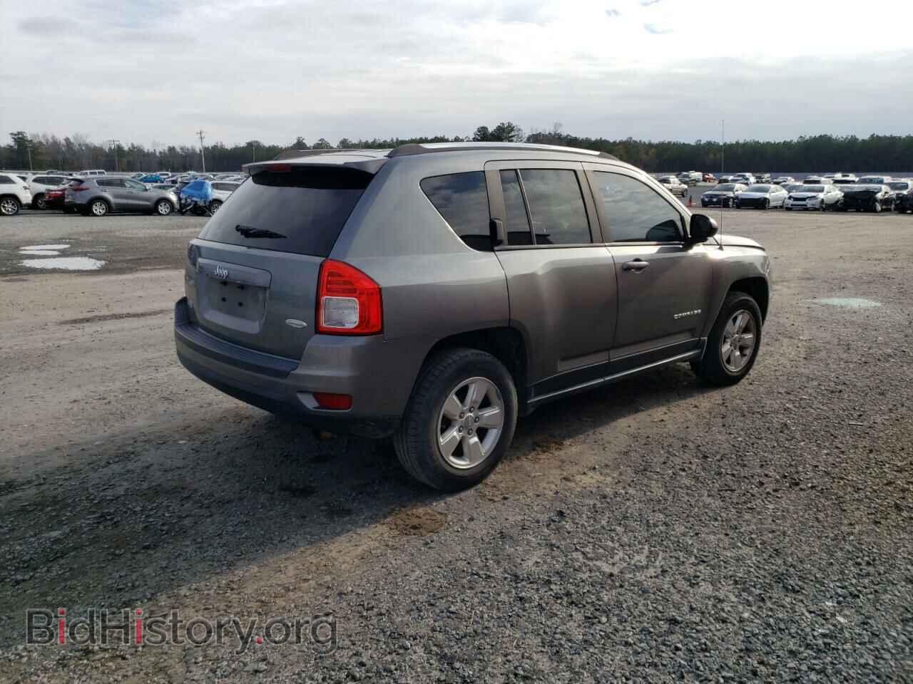 2013 JEEP COMPASS - VIN: 1C4NJCEA9DD190949 - Photo 3