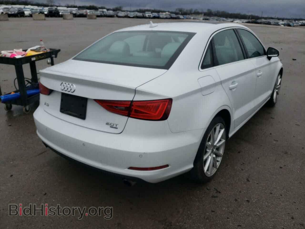 2015 AUDI A3 - VIN: WAUEFGFF7F1070555 - Фото 4