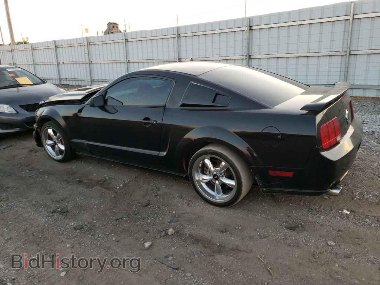 2006 FORD MUSTANG - VIN: 1ZVFT82H565140220 - Фото 2