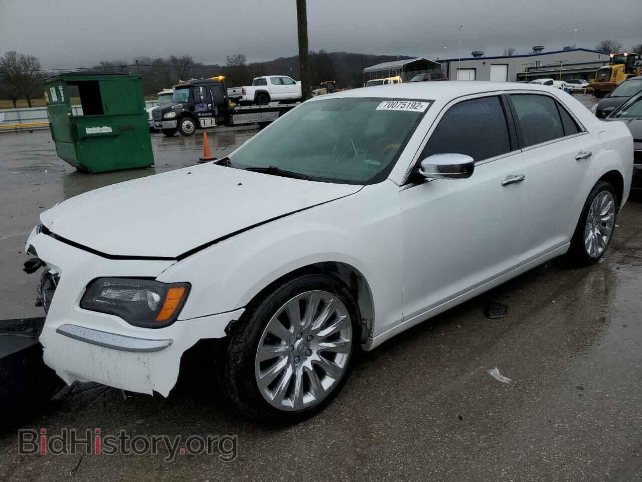 Фотография 2C3CCAET2CH242581 - CHRYSLER 300 2012