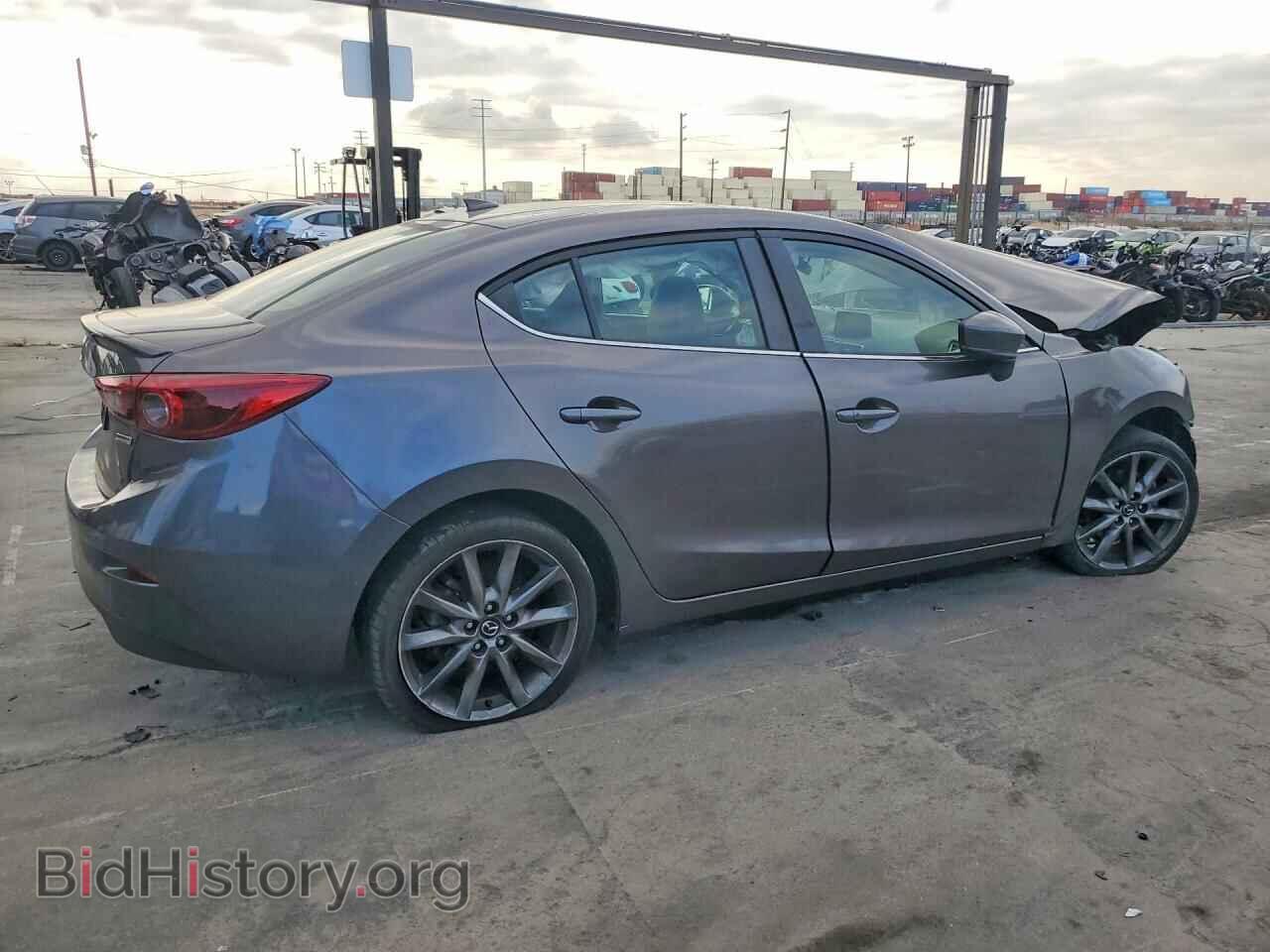 2018 MAZDA 3 - VIN: 3MZBN1W33JM230077 - Photo 3