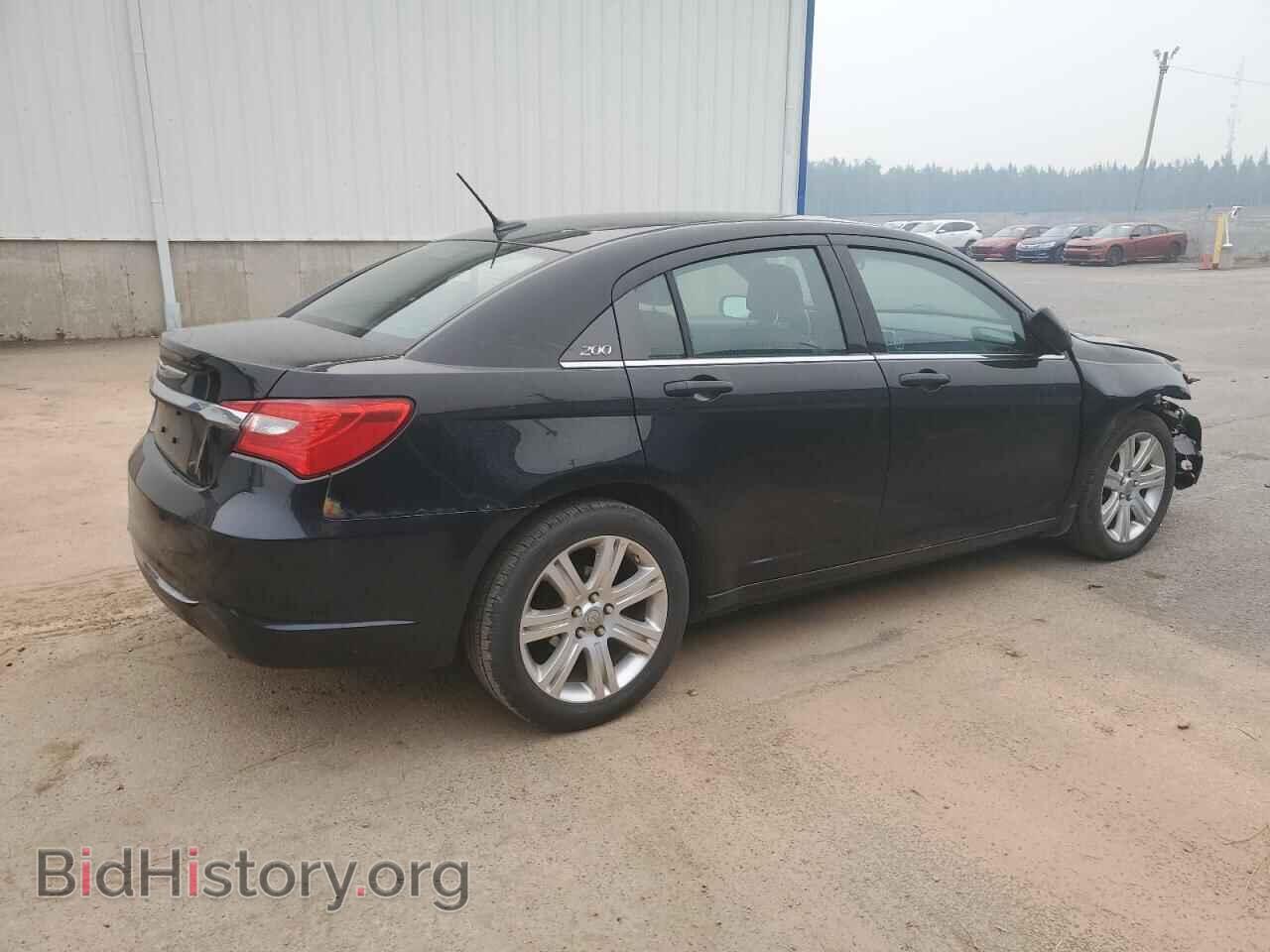 2013 CHRYSLER 200 - VIN: 1C3CCBBB2DN758448 - Фото 3